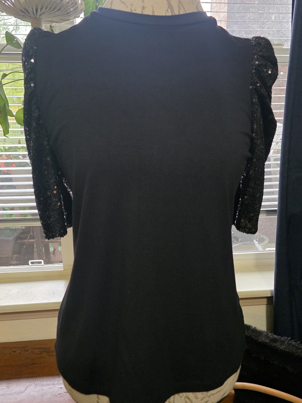 Rachel Zoe Black Top with Sequins Top Soft And Stretchy